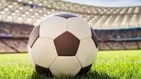 “卡内达下课风波即将上演？浙江队换帅在即，背后隐情令球迷感慨万千！”